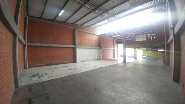 Arriendo Bodega 282 metros2 en Dosquebradas