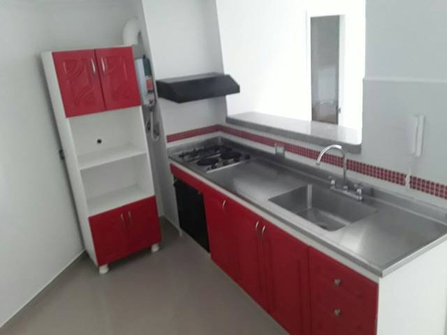 SE ARRIENDA APARTAMENTO EN EL POBLADO COD 11202 kk