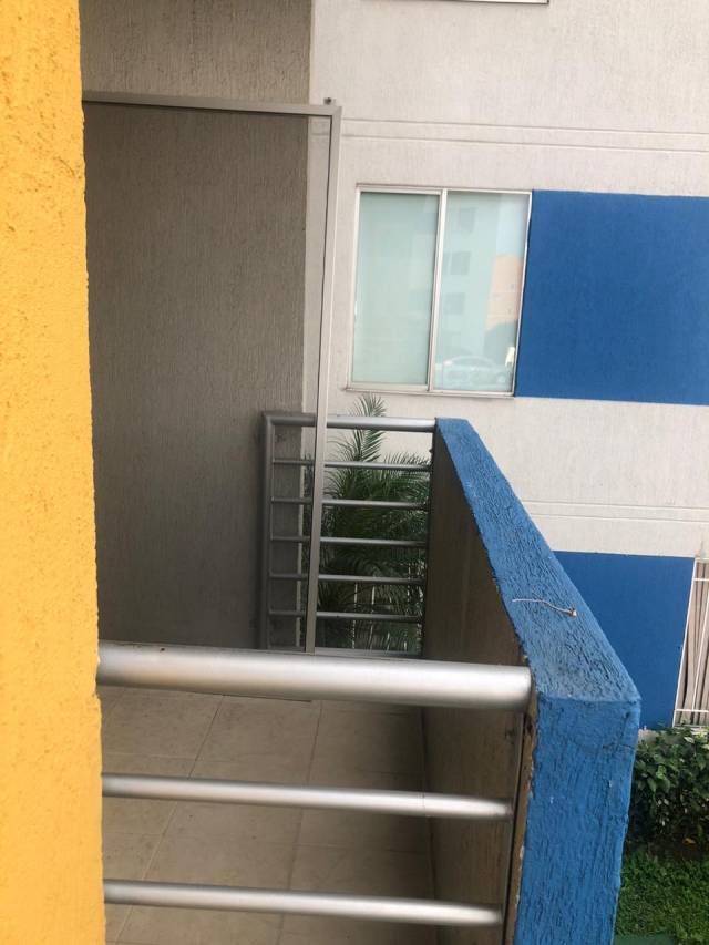 VENDO OPORTUNIDAD HERMOSO APARTAMENTO MOTIVO VIAJE