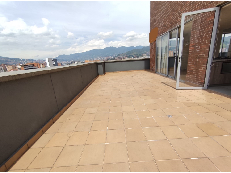 Venta de apartamento en el Poblado Santa María de los Ángeles