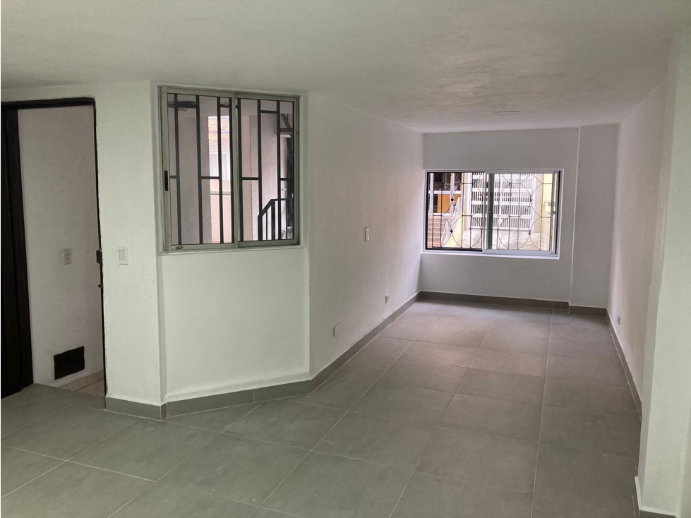 Venta Apto Medellín Buenos Aires-Miraflores P2 C6501097