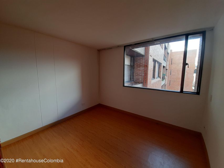 Apartamento en  Cedritos(Bogota) FRN:22-58