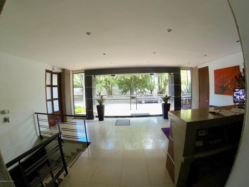 Apartamento en  Country Club COD: 22-746