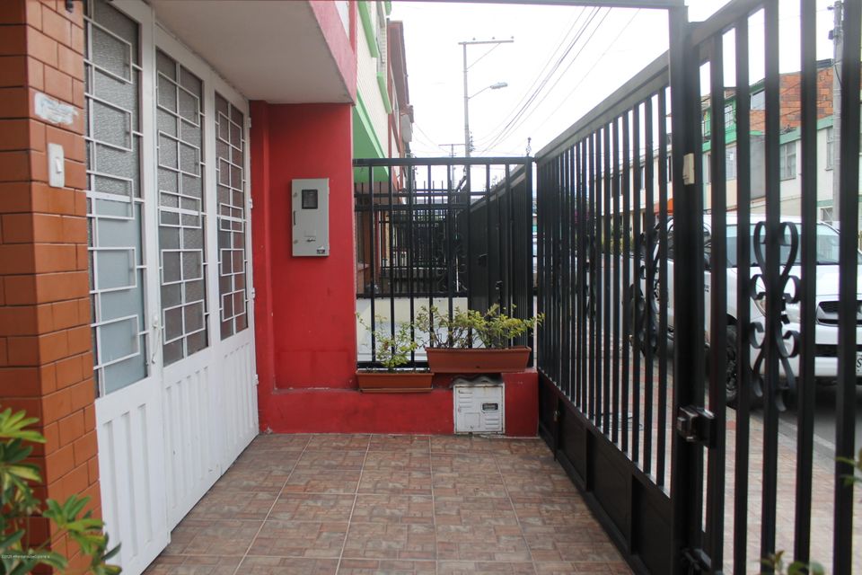 Casa en  Liberia(Zipaquira) COD: 22-301