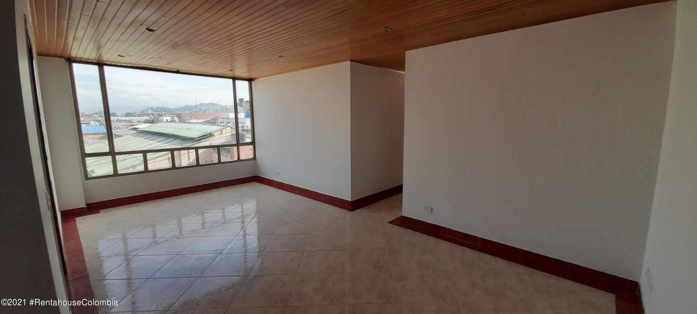 Apartamento en  Julio Flores CO: 22-813