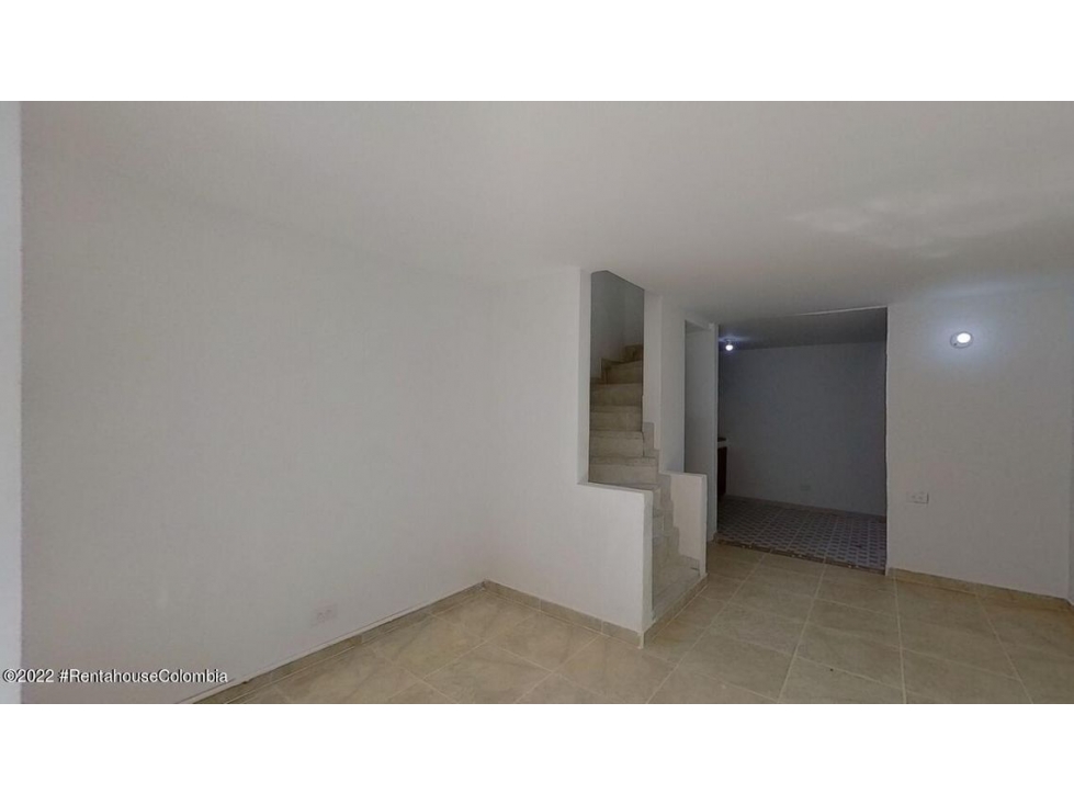 Apartamento en  El Porvenir RAH CO: 23-1210