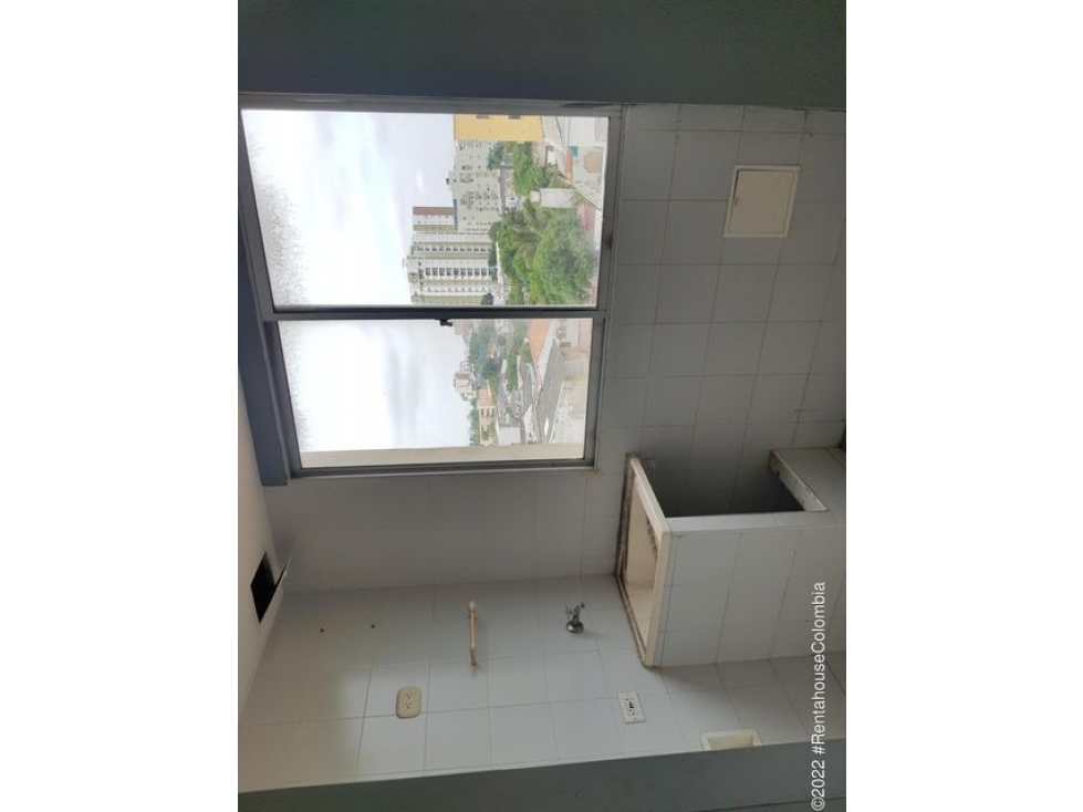 Apartamento en  Ciudad Jardin RAH CO: 22-2577