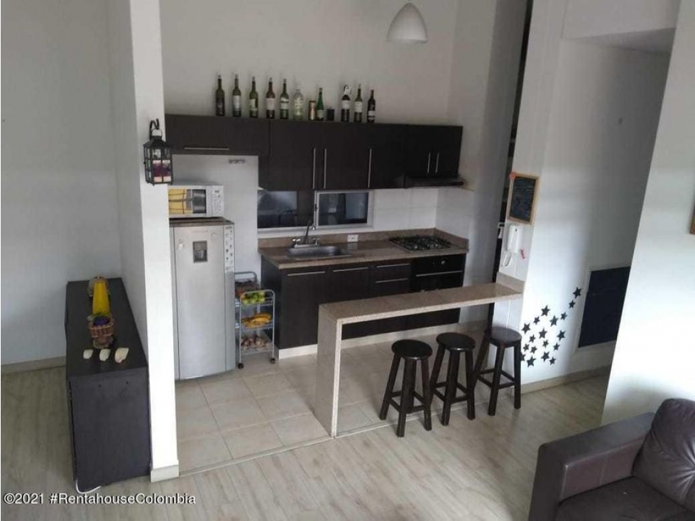 Apartamento en  Portales Del Norte RAH CO: 23-656