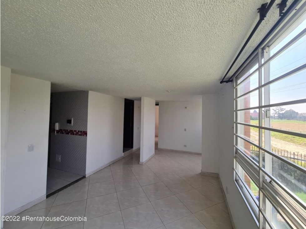 Apartamento en  Alejandria RAH CO: 23-1861