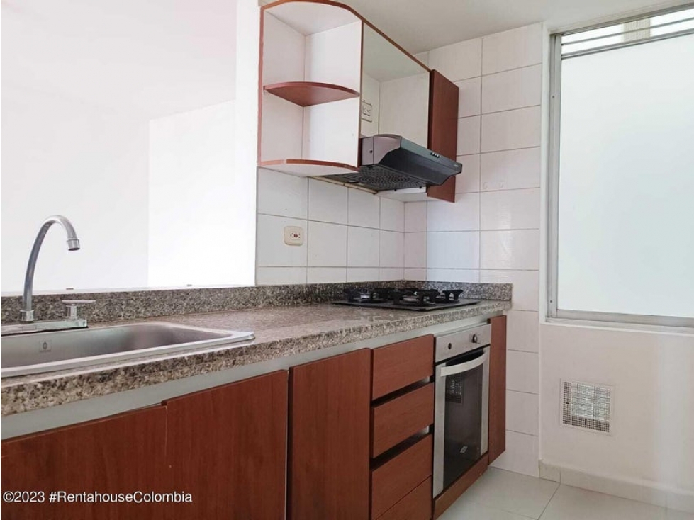 Apartamento en  Trebol(Mosquera) RAH CO: 24-125