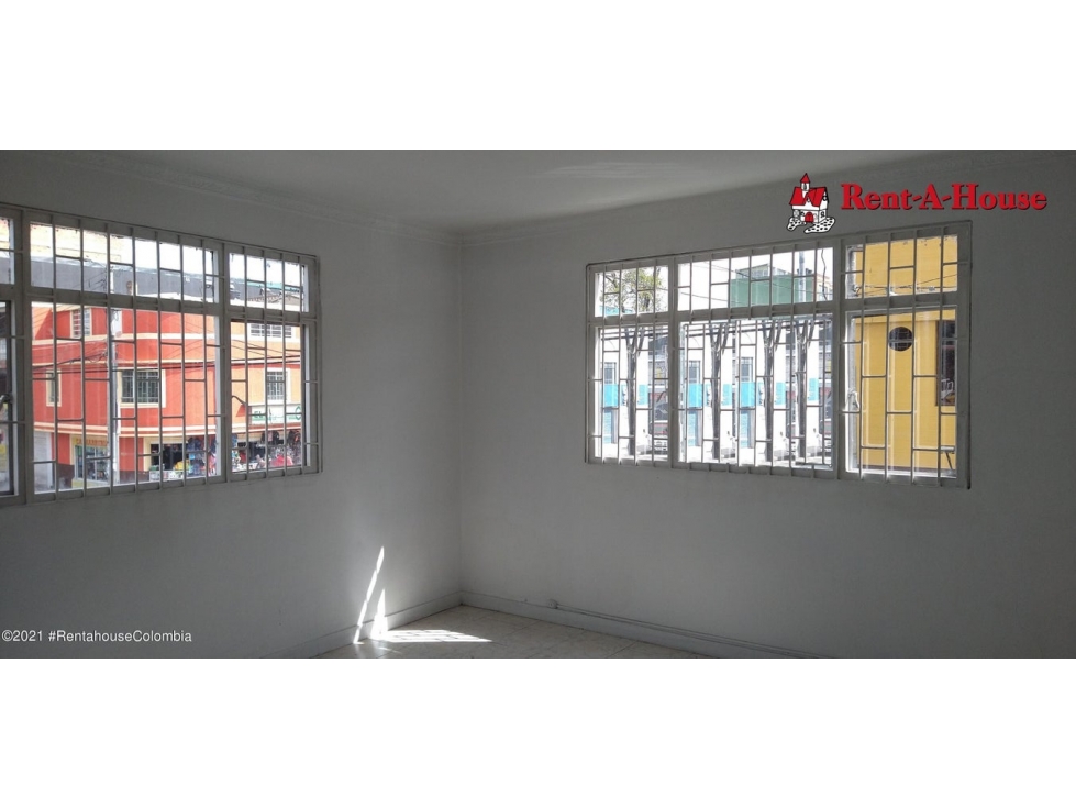 Comercial en  Venecia(Bogota) C.O: 24-432