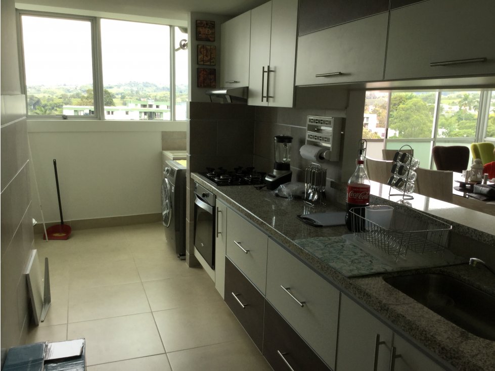 Apartamento amoblado en renta en Armenia 9200