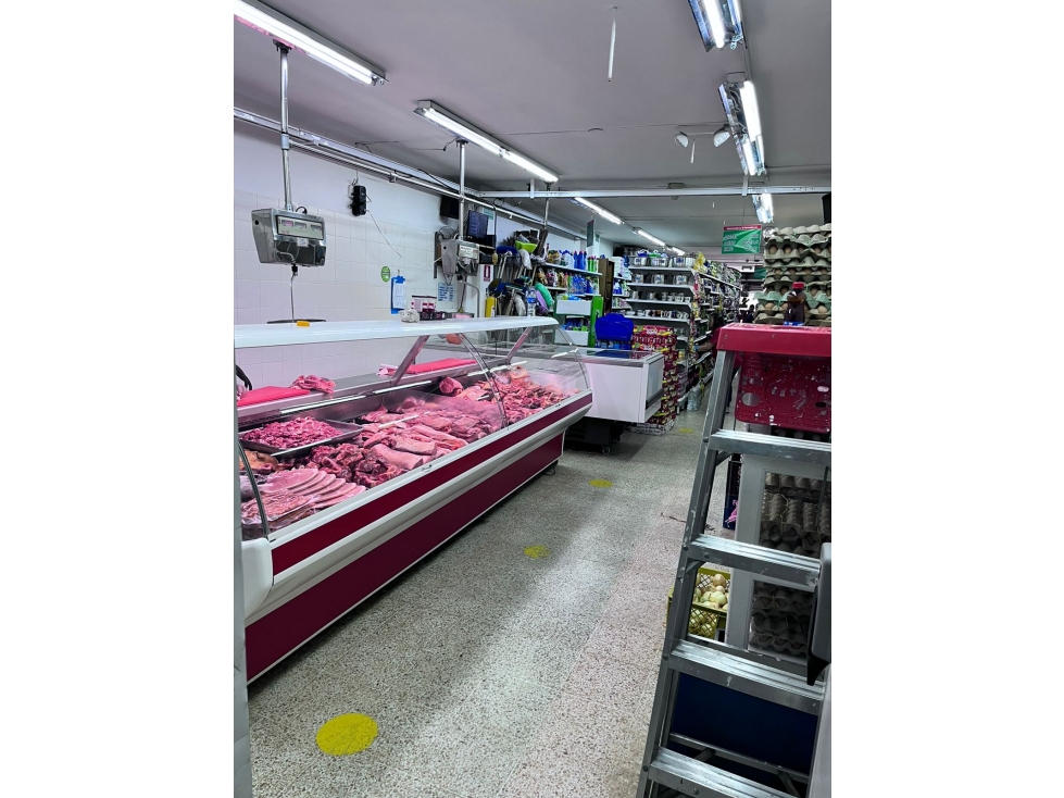 SUPERMERCADO EN VENTA DONMATÍAS