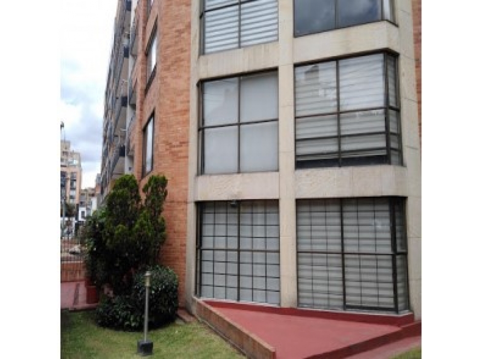 EDIFICIO DE APARTAMENTO EN VENTA EN BOGOTA-San Patricio 630 M2