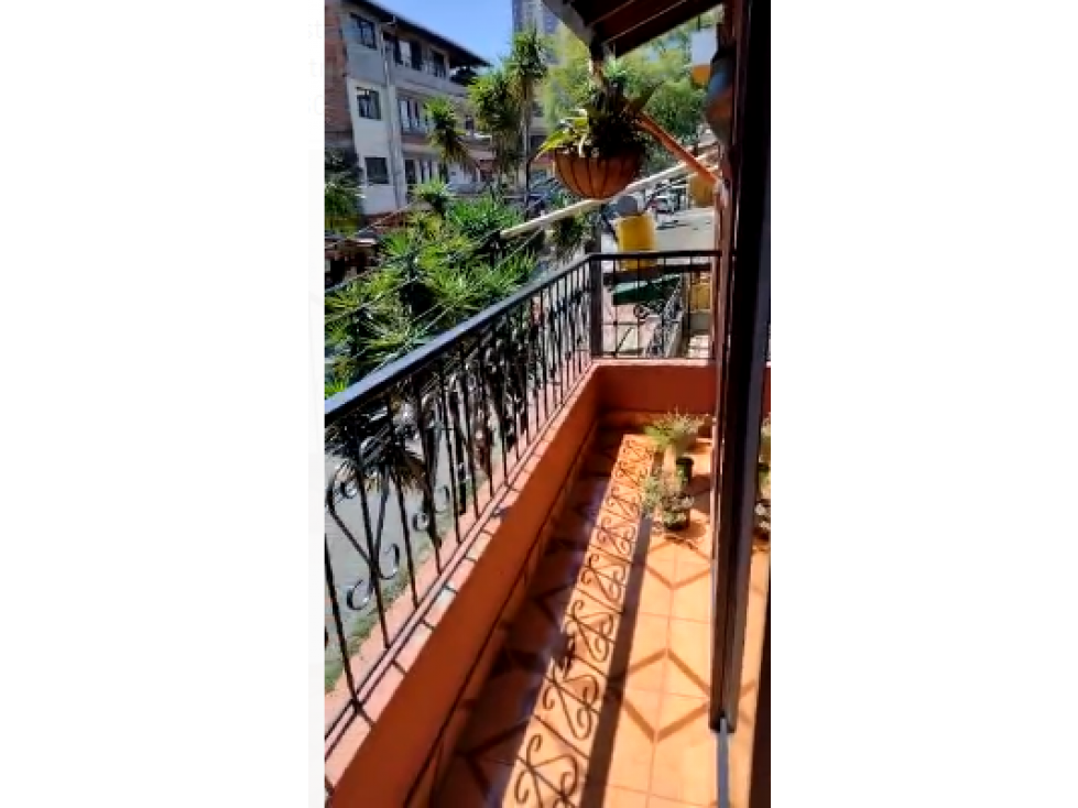 APARTAMENTO DUPLEX  EN  VENTA SALVADOR  , MEDELLIN PISO 3