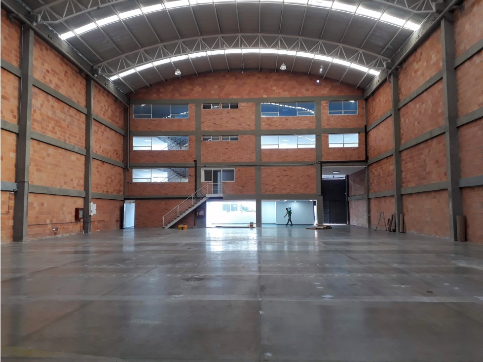 ARRIENDO-VENDO BODEGA CELTA TRADE PARK PARQUE INDUSTRIAL