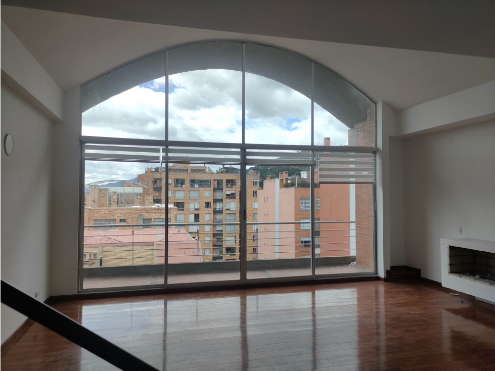 Arriendo Penthouse dúplex en Bella Suiza!