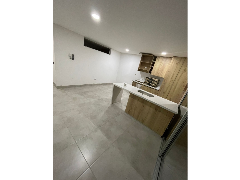 Venta apartamento en Medellín para estrenar en  La Castellana PISO 4