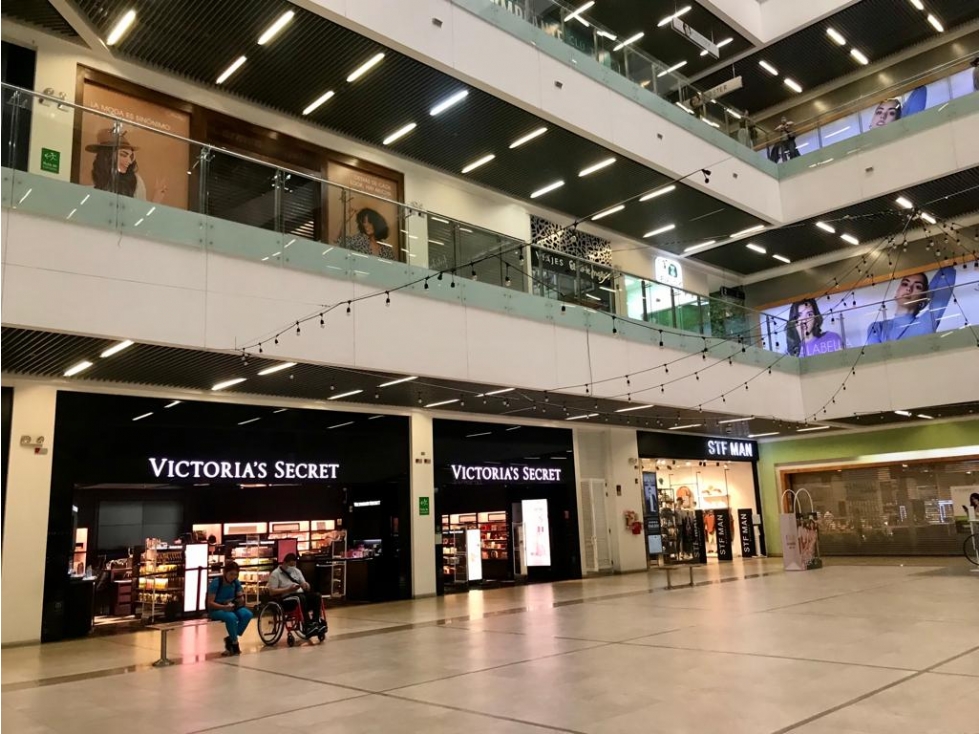 Oficina  venta en Pacific Mall -Chipichape Cali-