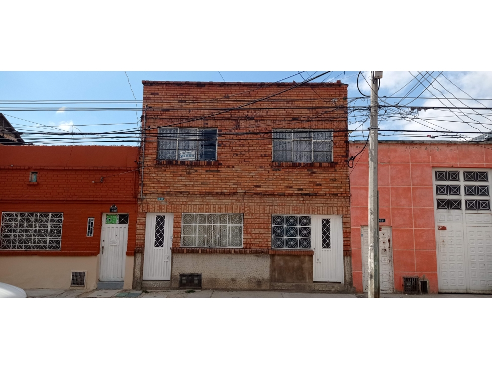 Bodegas en el Barrio Inglés para construcción de apartamentos