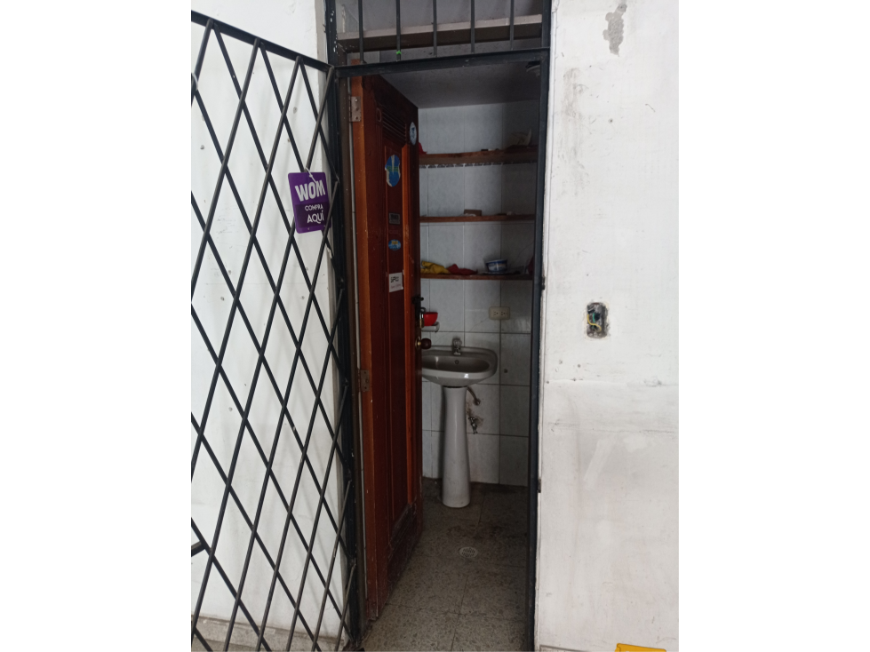 SE VENDE LOCAL COMERCIAL CRA 6