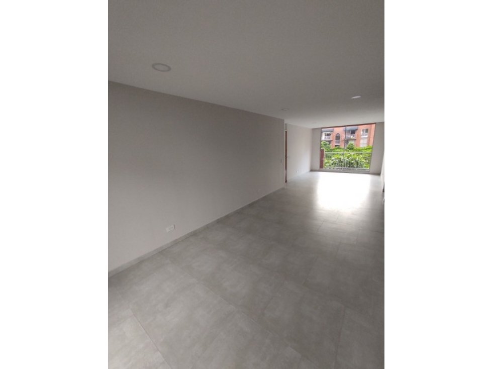 Apartamento para alquiler en Medellín - Patio Bonito