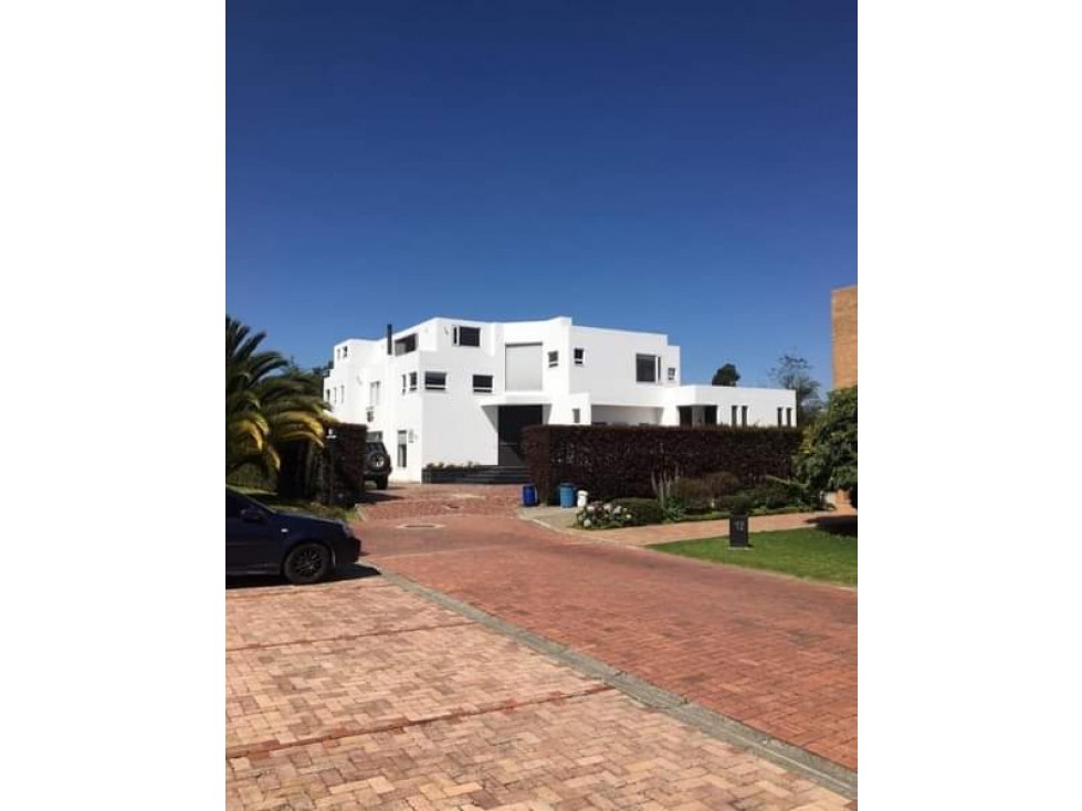 SE VENDE O ARRIENDA ESPECTACULAR CASA SAN SIMON LA MIMOSA -11-