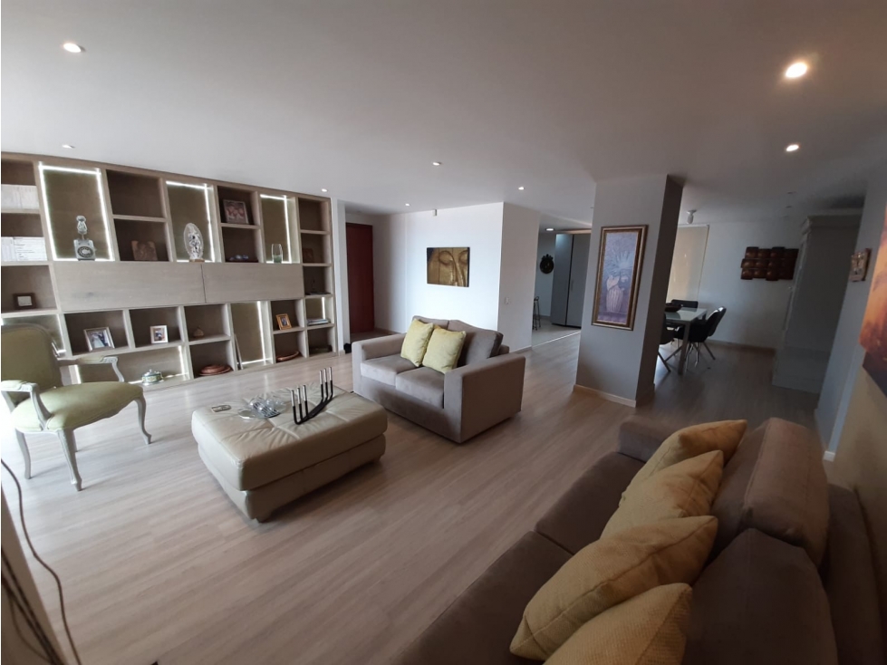 Venta Penthouse con 87m2 terrazas duplex Santa Ana Occidental PALO