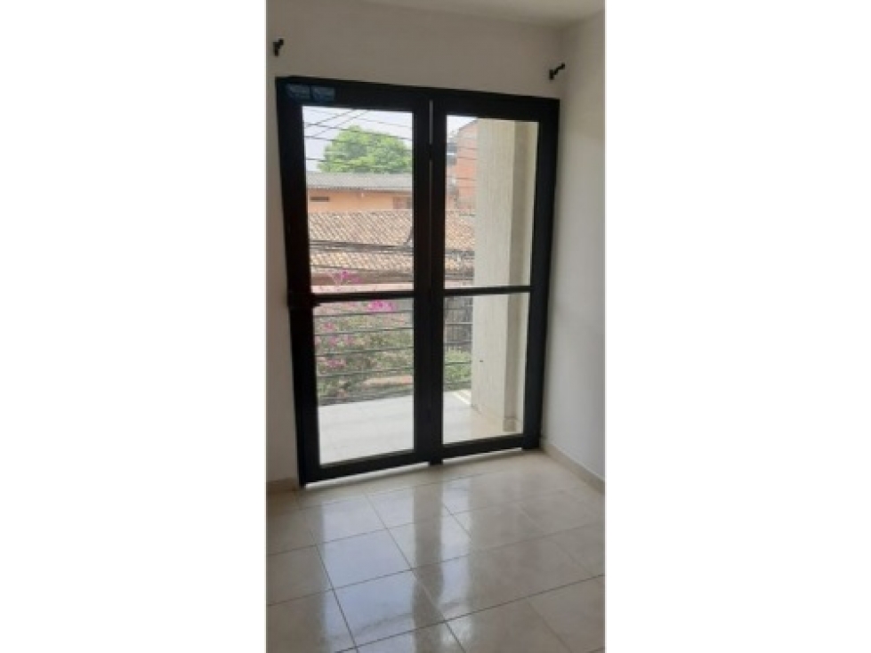 VENDO APARTAMENTO PROPIEDAD HORIZONTAL MELENDEZ