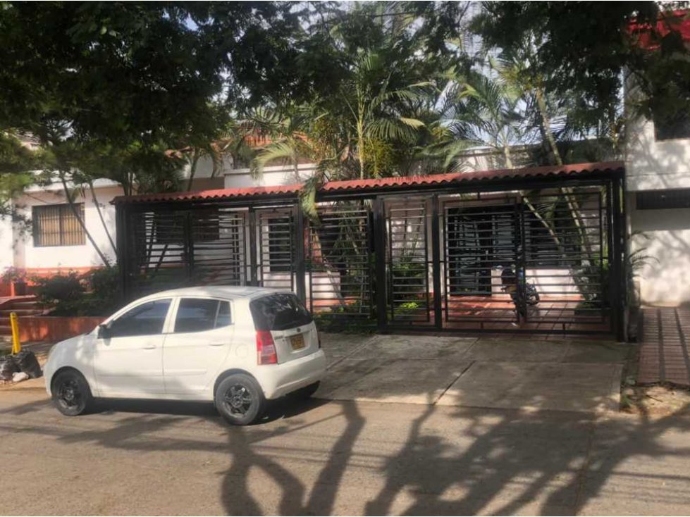 Casa en venta la flora Cali