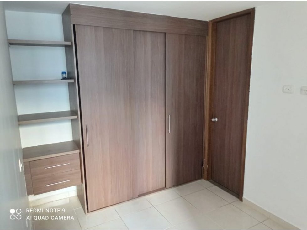 VENDO APARTAMENTO MIRAMAR - CÓDIGO 6621721