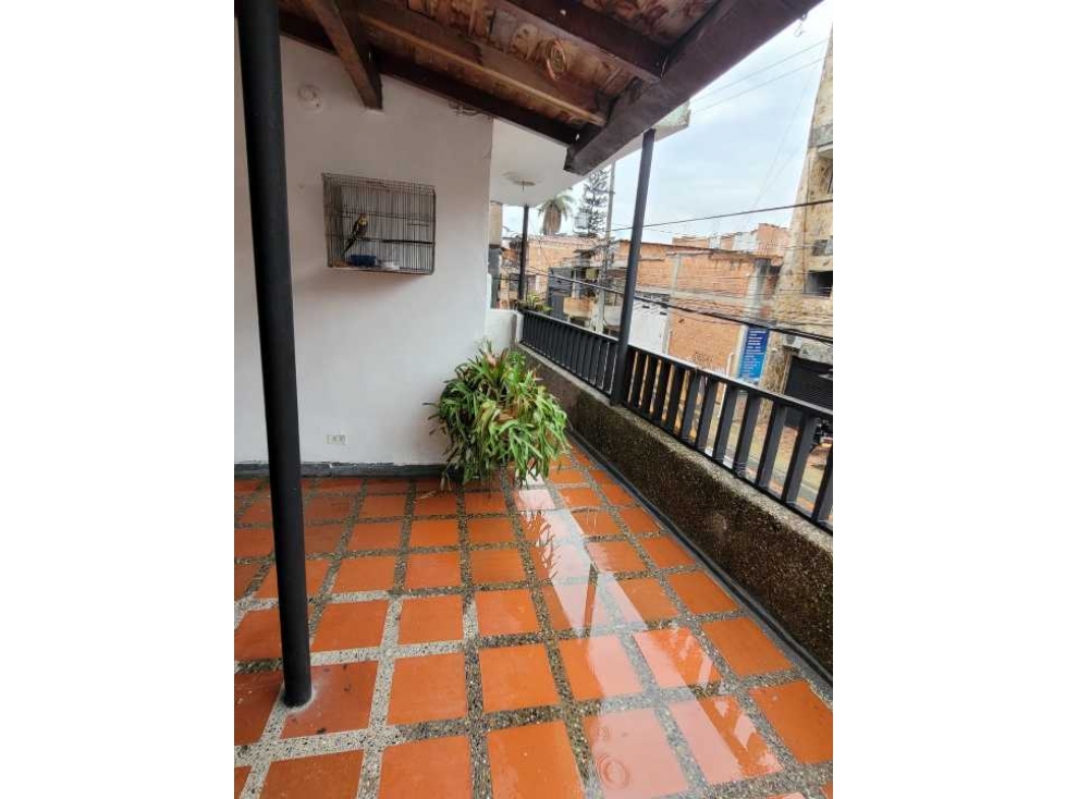 VENDO CASA UNIFAMILIAR EN ENVIGADO SECTOR MILAN